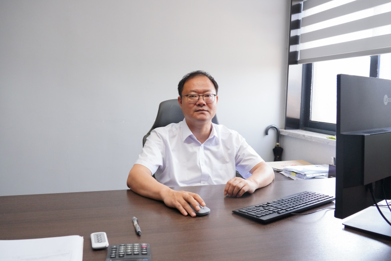 齊活了，優(yōu)秀共產(chǎn)黨員 李忻.jpg